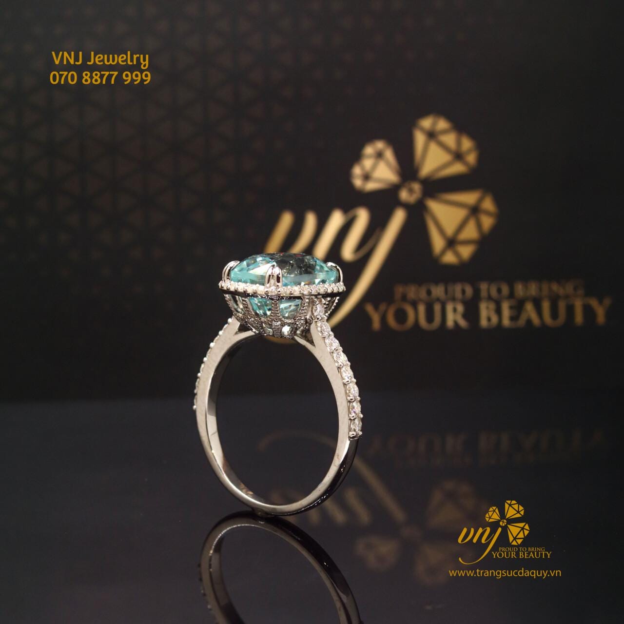 Nhẫn Topaz Blue Thiên Nhiên NWT19
