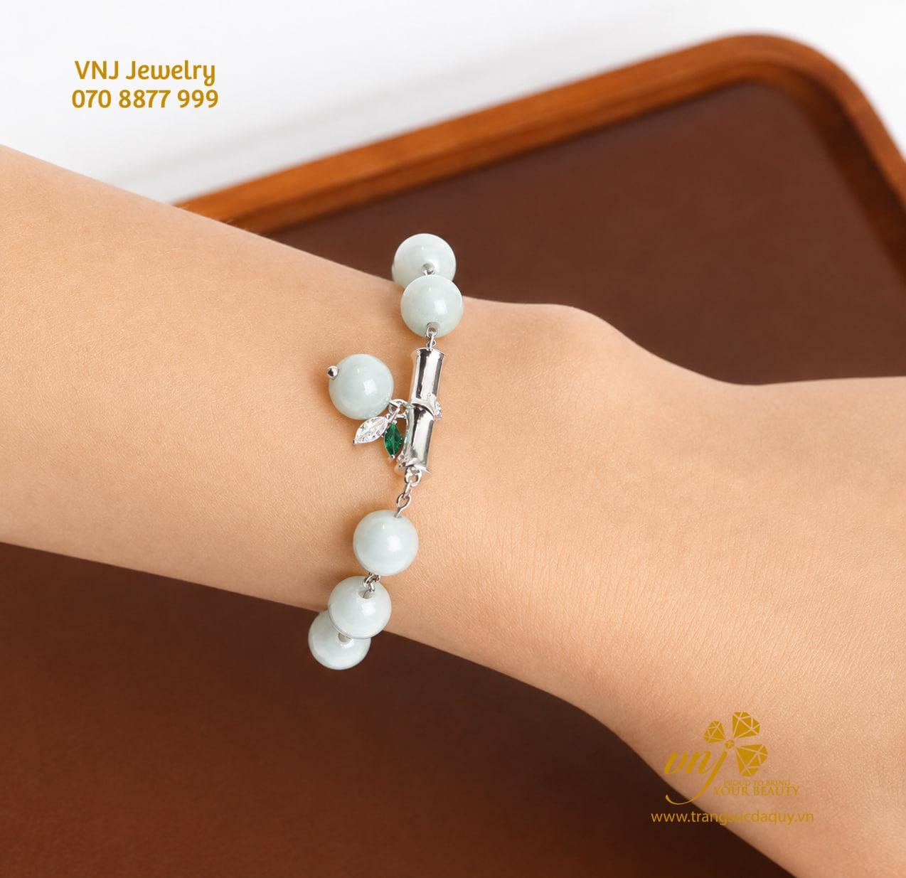 Vòng Tay Cẩm Thạch Mix Charm Đốt Trúc VCJ1