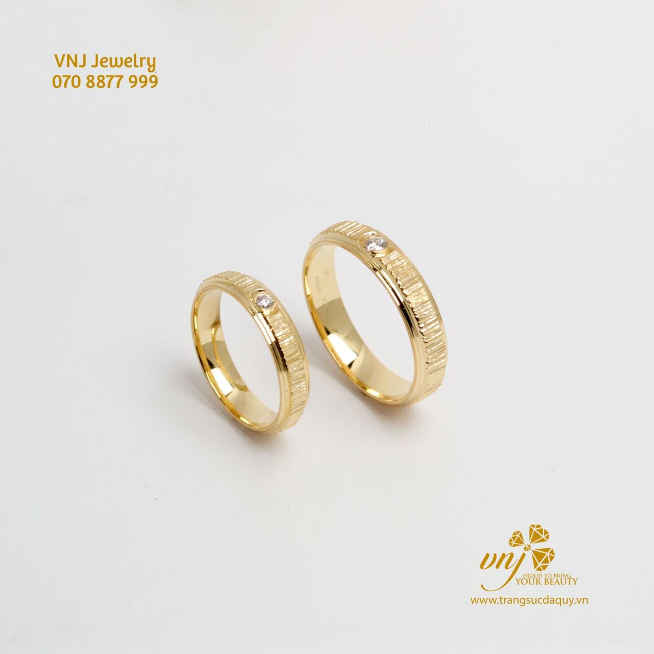 Nhẫn Cặp Cưới Kim Cương 18K NC107