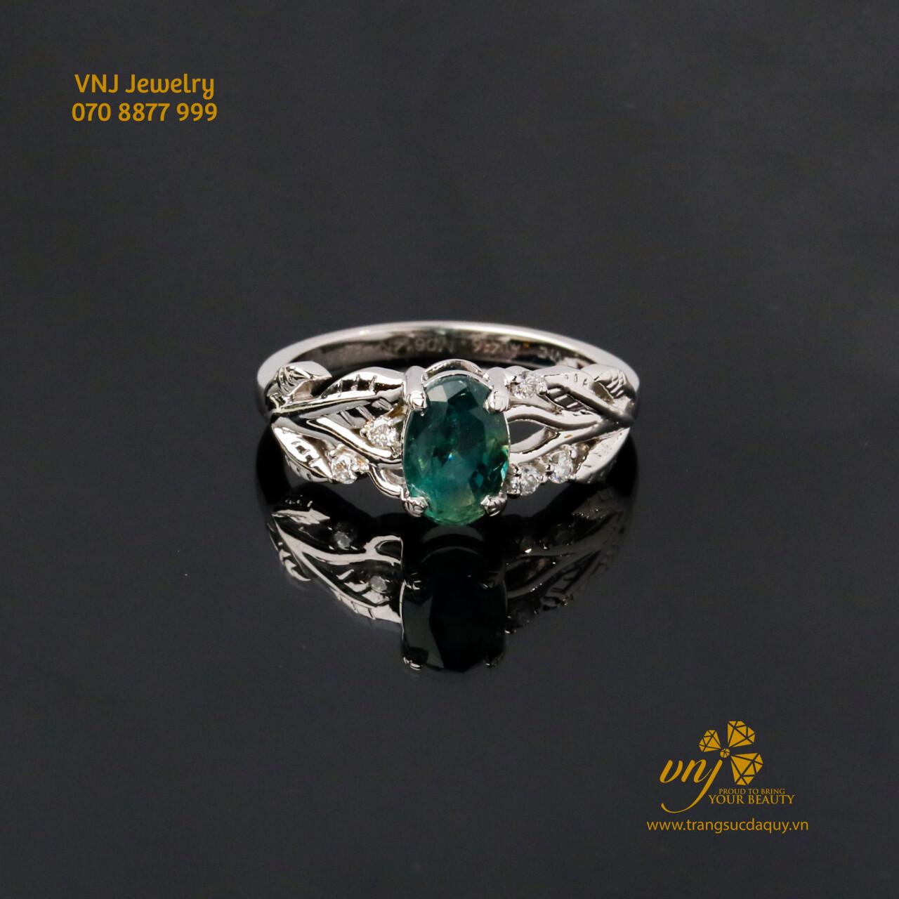 Nhẫn Nữ Sapphire Xanh Lá NWS70